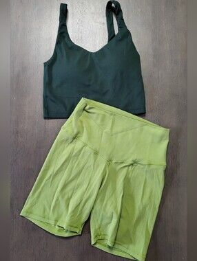 Offline By Aerie Athletic Sports Bra Crop Top XS And Shorts Small Green